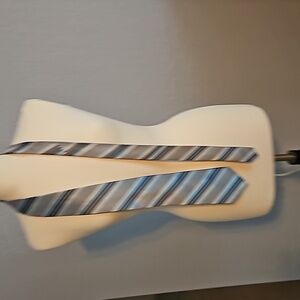 Tie, blue & silver, silk
